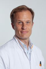 J.B. (Jeroen) van der Net