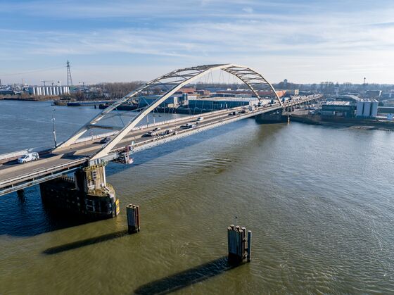 Meer zorg in ASz-locaties Sliedrecht en Zwijndrecht tijdens sluiting brug